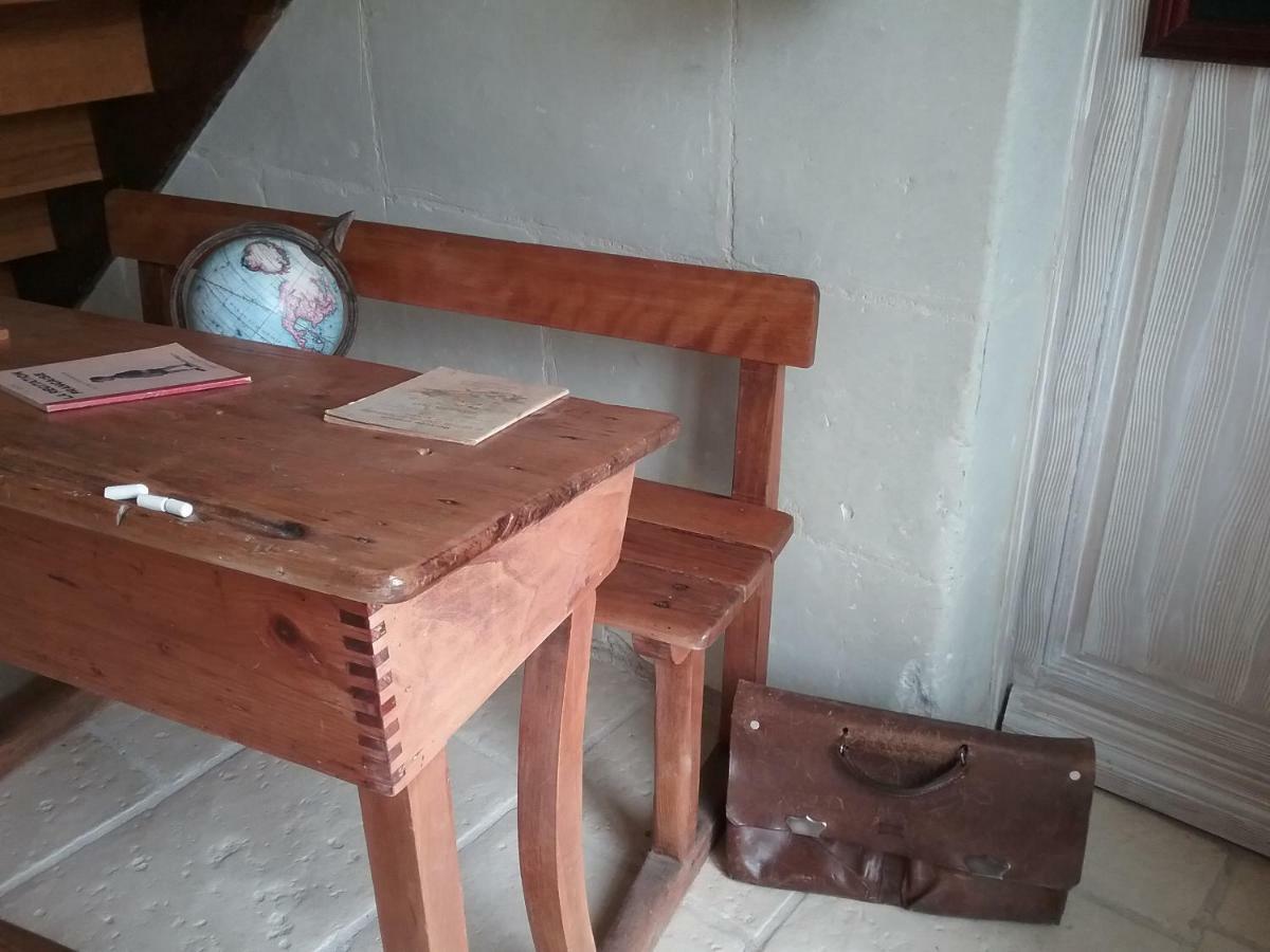 Ecole De Mathuna De Marigny Brizay Dış mekan fotoğraf